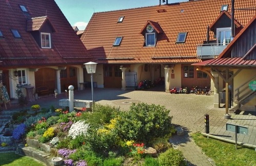 Haundorf Apartment | Charming 2-Story Retreat with Terrace and Family-Friendly Amenities