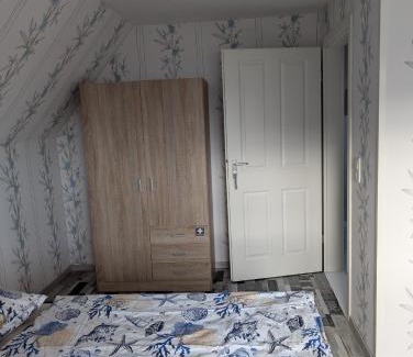 Pewsum Apartment | Cozy Guest Room Near the North Sea for Family Getaways