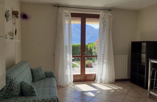 Costa Volpino Apartment | Cozy House by Lake Iseo with Garden and Scenic Views