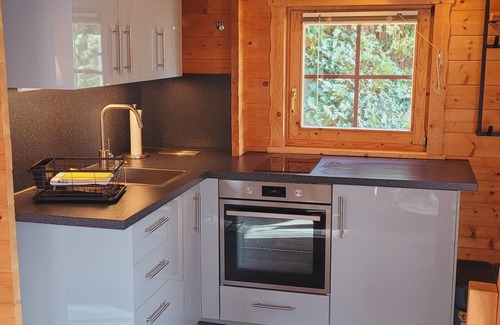 Untere Bauerschaft House | Cozy Getaway: Pet-Friendly Retreat by the Heath