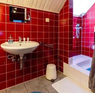 Stubben Apartment | Cozy Retreat for Two with Breakfast and Child-Friendly Comfort