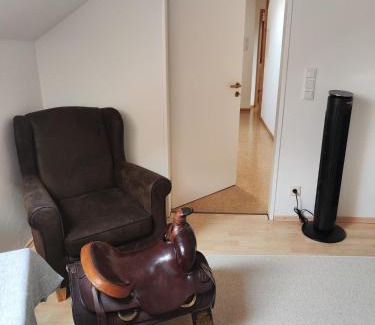 Theenhausen Apartment | Gemütliches, ruhiges Zimmer mit eigenem Bad