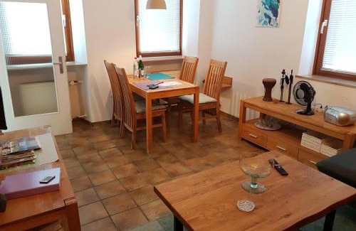 Bad Duerkheim House | Cozy City House in the Heart of the Old Town with Ocean View