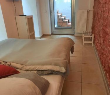 Nippes Apartment | Gemütliches Studio-Apartment für 2 Personen in Toplage