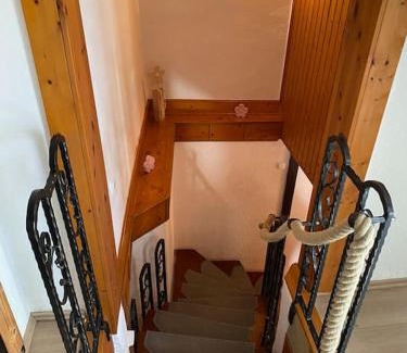 Wolfersheim House | Cozy Guesthouse in a Prime Location for Families
