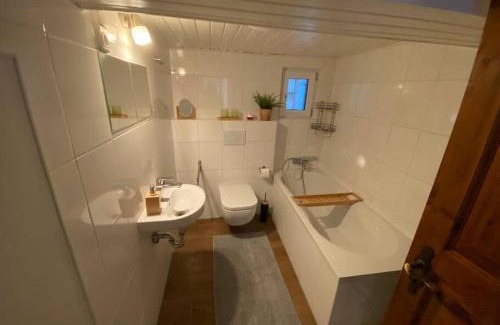 Wolfersheim House | Cozy Guesthouse in a Prime Location for Families