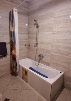 Bole Apartment | Cozy Room in Prime Location - Family Friendly Stay