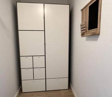 Neuschonefeld Apartment | Cozy Retreat with City Views - Pet Friendly & Family Ready