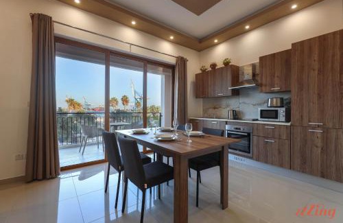 Birzebbuga Apartment | Oceanfront Gem: Beach Apt with Amazing Bay & Sea Views