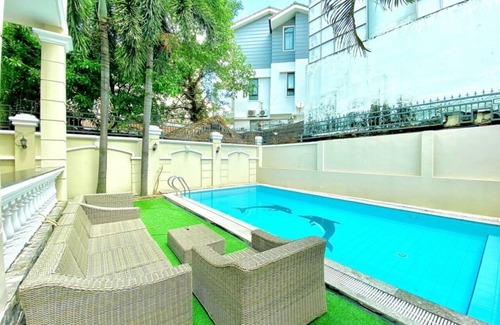 Thao Dien Villa | Discover Gem Villa 15: 8-Bedroom Retreat with Pool