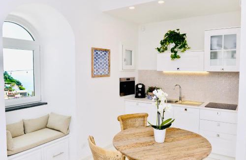 Liparlati House | Outstanding Gema Suites with Breakfast & Perfect 10/10 Rating