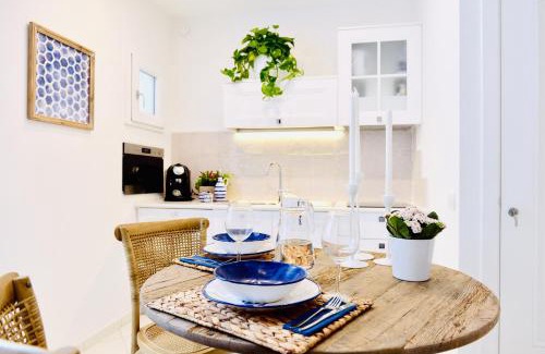 Liparlati House | Outstanding Gema Suites with Breakfast & Perfect 10/10 Rating