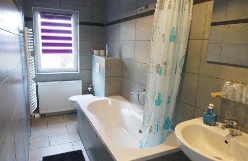 Ottendorf-Okrilla Apartment | Gemeinschaftsapartment 8 - Ferienwohnung Ottendorf-Okrilla