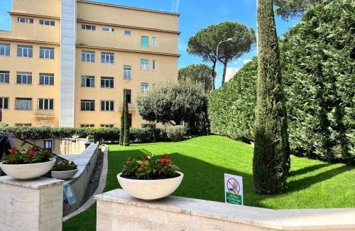 Quartiere XXVII Primavalle Hotel | Discover Gemelli Hotel: Family-Friendly with Great Amenities