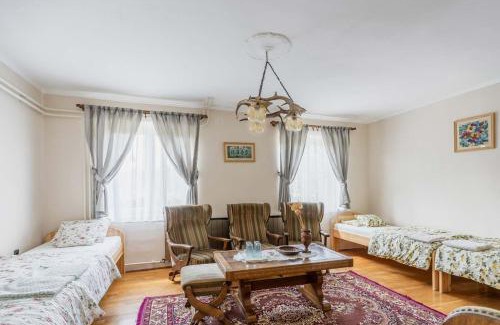 Hercegszanto House | Exceptional Gemenc Vendégház with Pool and Ocean Views