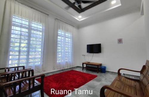 Kedai Buluh House | Gemia Rumah Tamu: Family-Friendly Stay Near Nasi Dagang
