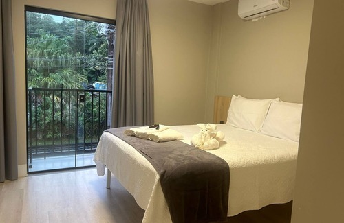 Joinville House | GEMINADO CASA 1 ALTO PADRÃO 4 QUARTOS