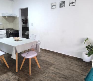 San Nicolas de los Arroyos Apartment | Geminis