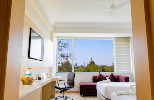 Mohangarh Hotel | Inviting Stay at Gemini Continental Lucknow with Key Amenities