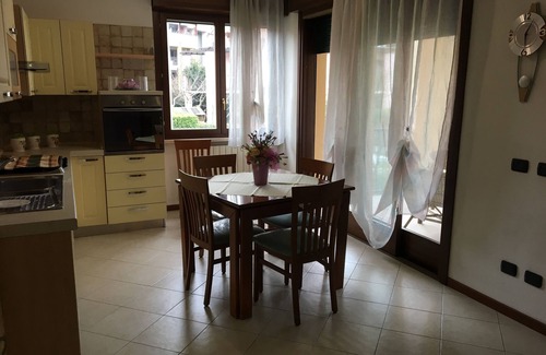 Desenzano del Garda Apartment | Gemma Apartment: Guest Rated 9.8 with Pool & Family Friendly