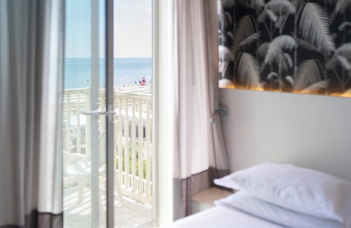 Fogliano Marina Hotel | Gemma Hotel: Rated 10/10 with Pool, Spa & Breakfast