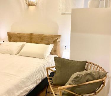 Sulzano Apartment | Exceptional Gemma Lodge: Child-Friendly Getaway with a 9.9/10 Rating