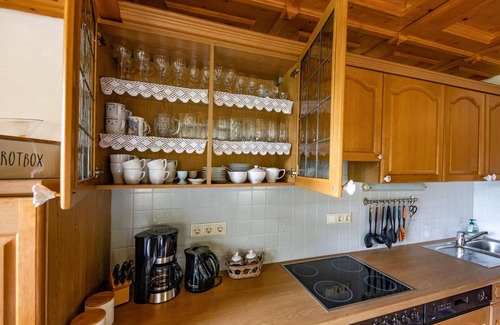 Werfen Apartment | Cozy Mountain View Apartment in a Charming Walser House