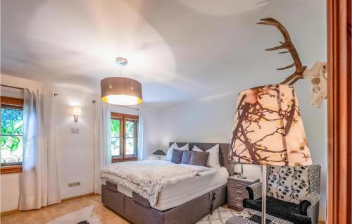 Werfen Apartment | Cozy Family-Friendly Getaway at Ferienwohnung Werf