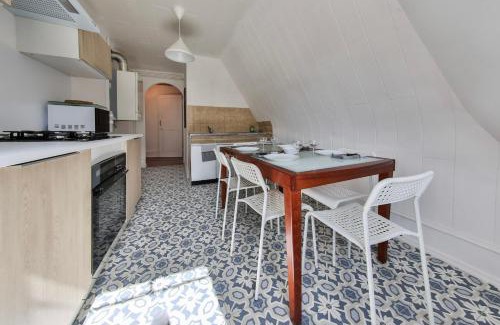 Mulhouse Apartment | Spacious 3-Bedroom Retreat in Downtown - Dodo et Tartine