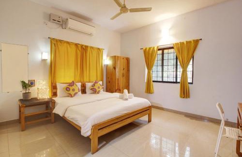 Parra House | Family-Friendly 4-Star Genesis Abode Bungalow in Assagao