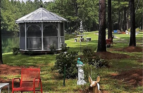 Eastman House | Welcoming Genesis House - Your Ideal Christian Retreat
