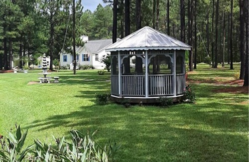 Eastman House | Welcoming Genesis House - Your Ideal Christian Retreat