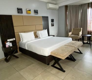 Port Harcourt Hotel | Relax at Genesis Reventon Hotel: 4-Star Comfort Awaits