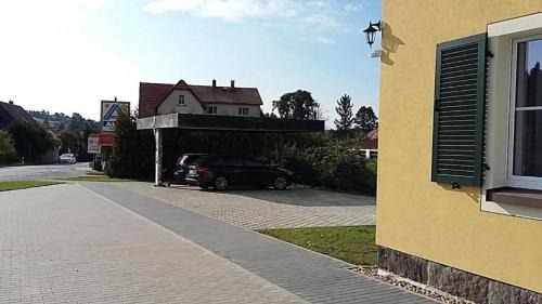 Oppach Bed & Breakfast | Inviting Genesungsort Landhaus Dammert with Pool & Hot Tub