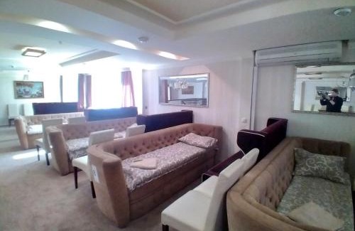 Ternopil Hotel | Pet-Friendly Geneva Hotel with Breakfast & Family Amenities