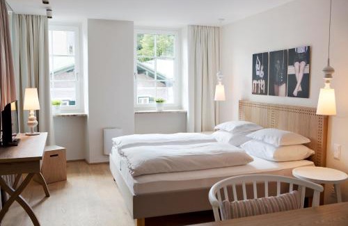 Golling an der Salzach Hotel | Pet-Friendly Döllerer Hotel with Spa & Oceanfront Views