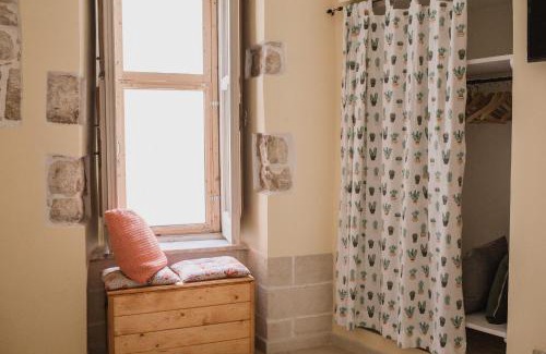 Sannicandro di Bari Apartment | Explore Comfort and Warmth at Genius Loci Hotel