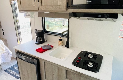Circle D-KC Estates House | Relax at Gennesis RV: Family-Friendly by Bastrop Lake