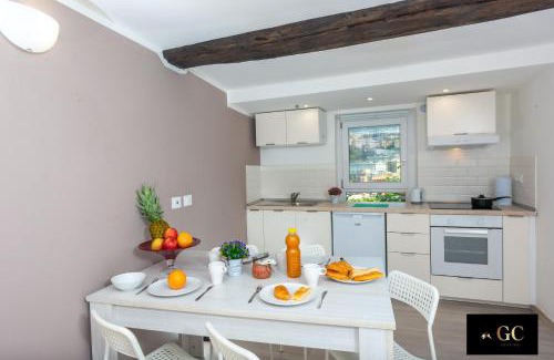 Maddalena Apartment | Genoa Rooftop Experience