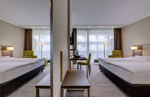 Baunatal Hotel | GenoHotel Baunatal: Guest Rated 9/10 with Spa & Restaurant