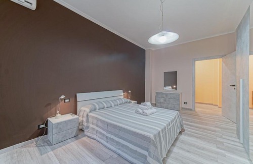 Sturla Apartment | Elegant Genova Sturla Apartment with Child-Friendly Amenities