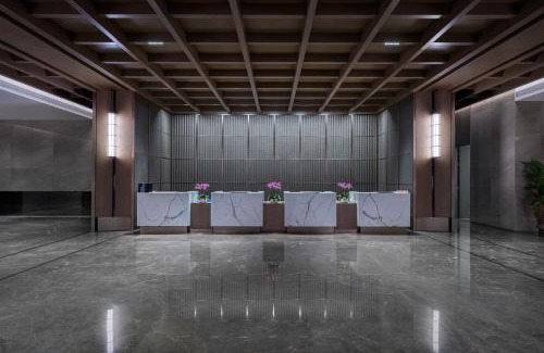 Nanshan Hotel | Elegant Genpla Hotel in Shenzhen Qianhai with Dining Options