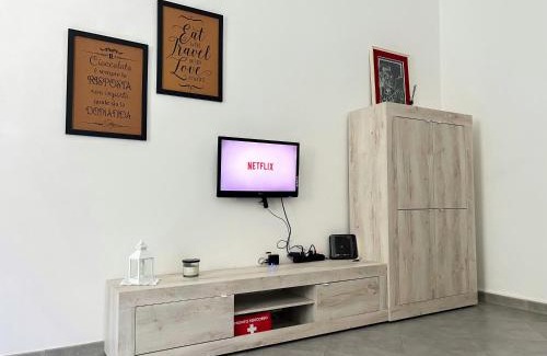 Brindisi House | Family-Friendly Stay at Renthouse Civico 5 for Budget Travelers