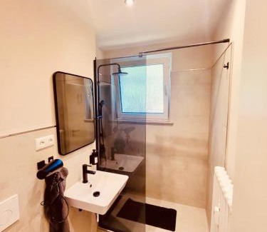Huchting Apartment | Genter Base - Self Check-In, Smart-TV, Balkon