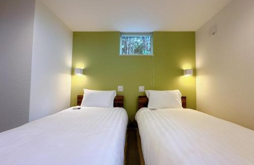Nakafurano Apartment | Top-Rated GENYA Furano: Family-Friendly with Hot Tub