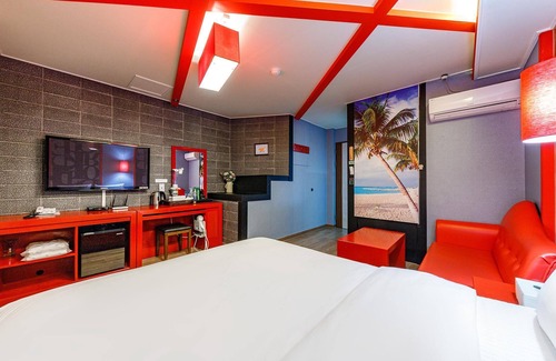 Gajo-myeon Hotel | Eco-Friendly Geochang M Self Check-in Motel: Top Rated Stay