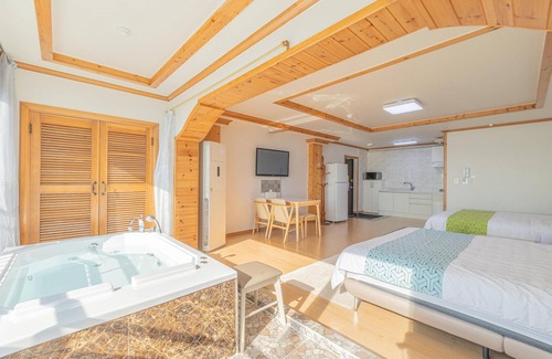 Geoje House | Cozy Oceanview Spa Pension in Geoje with Pool & Kitchen