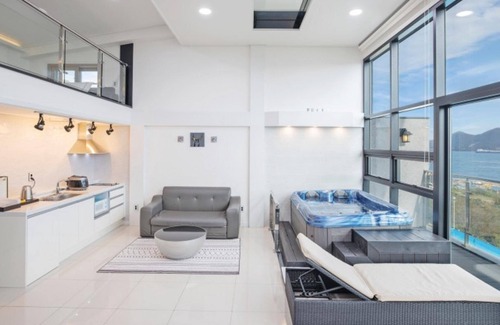 Geoje House | Discover Geojedo Funny Pension: Eco-Friendly Retreat