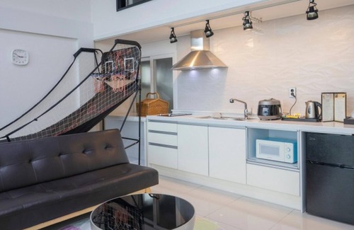Geoje House | Discover Geojedo Funny Pension: Eco-Friendly Retreat