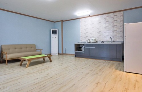 Geoje House | Eco-Friendly Retreat at Geojedo Gyeonnaeryang Pension